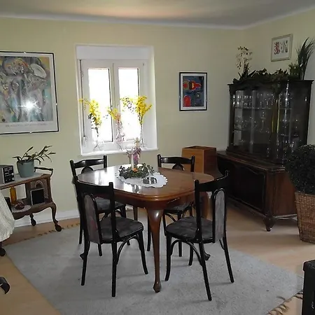 Fewo 아파트 Reyersviller